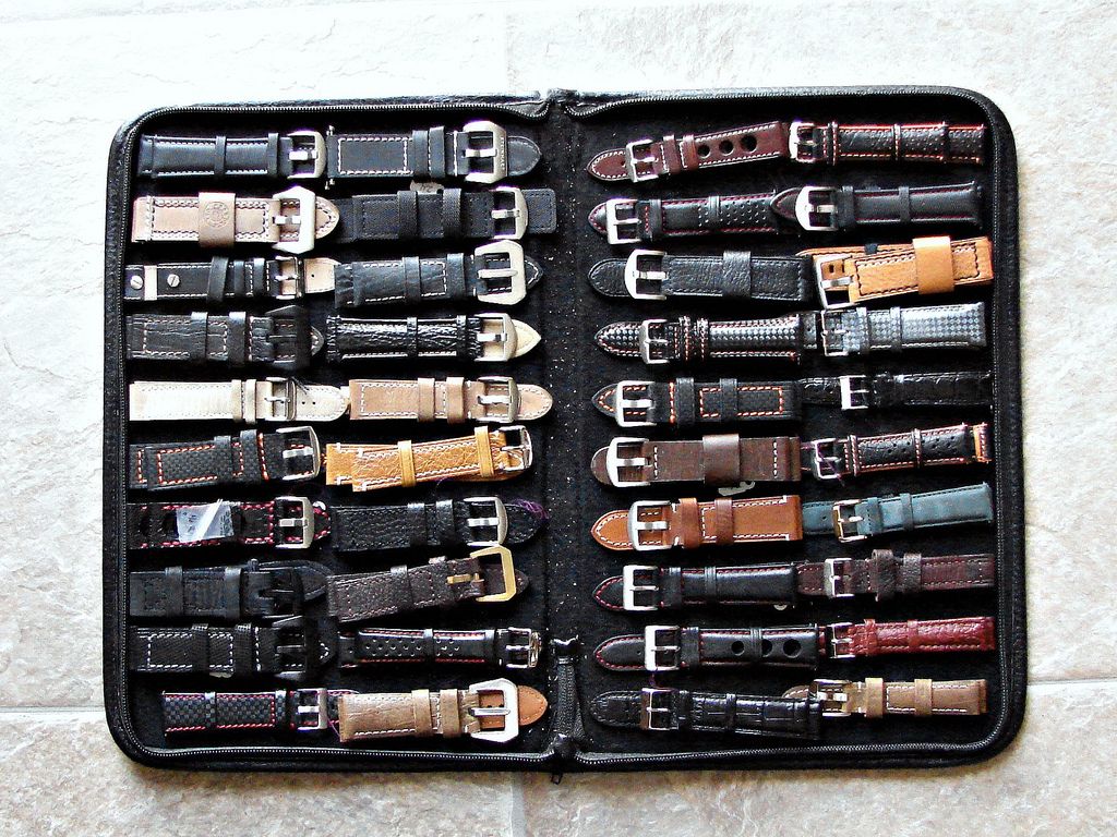 Affordable strap organizer.